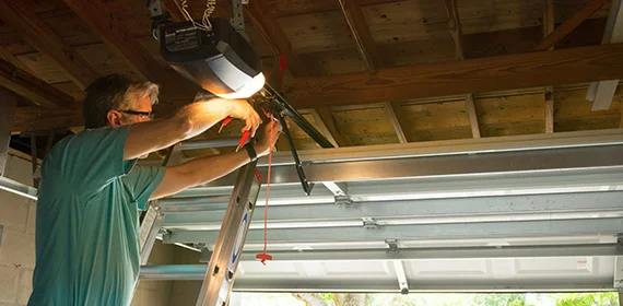 COMMERCIAL AND RESIDENTIAL GARAGE DOOR INSTALLATION SERVICES